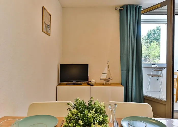 Un Air De - 500m - Wifi 생 힐레르 드 리에