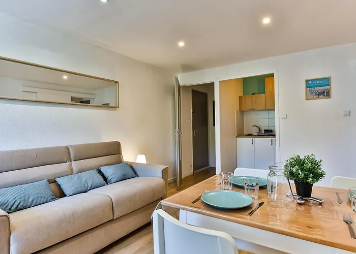 Un Air De - 500m - Wifi 公寓 *